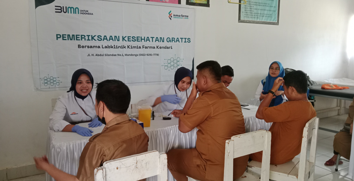 Program BPJS : Pemeriksaan Kesehatan Gratis di SMAN 4 Kendari 
